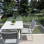 1 Bedroom Awesome In Apartman